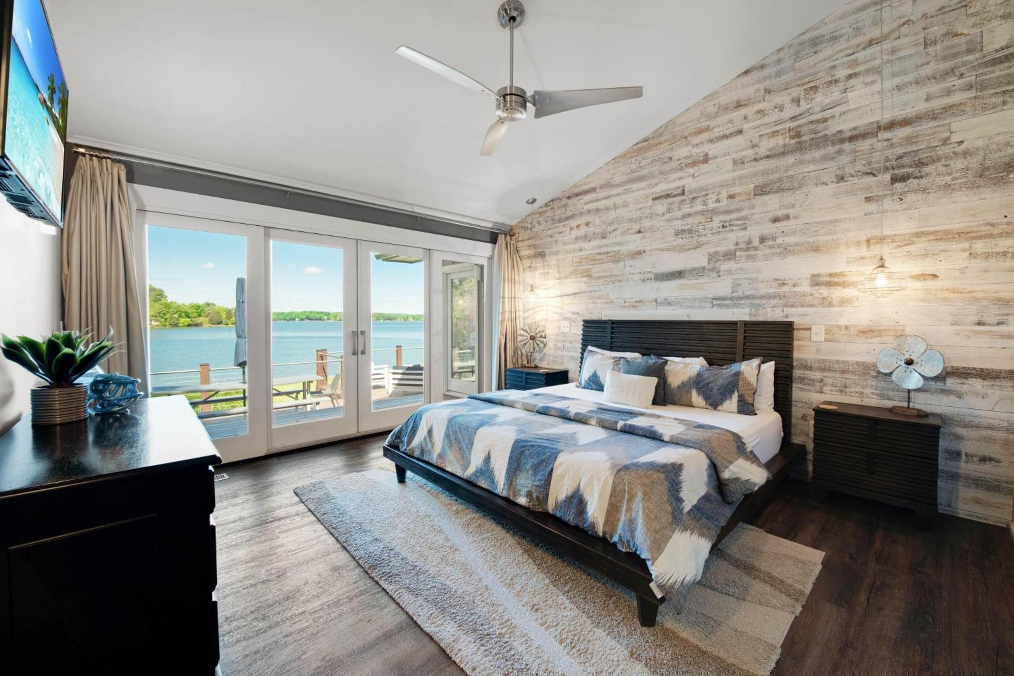 Lake Norman Hideaway Мурсвилл Экстерьер фото
